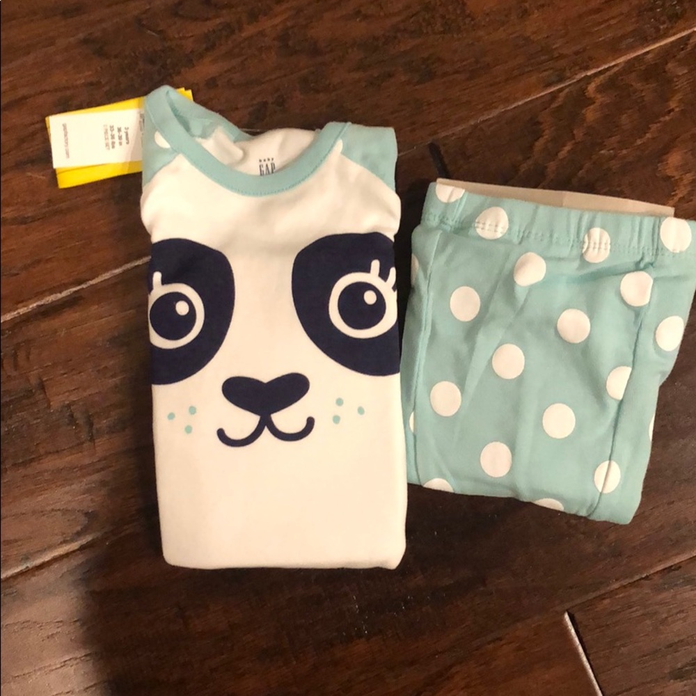 NWT GAP Panda pajamas